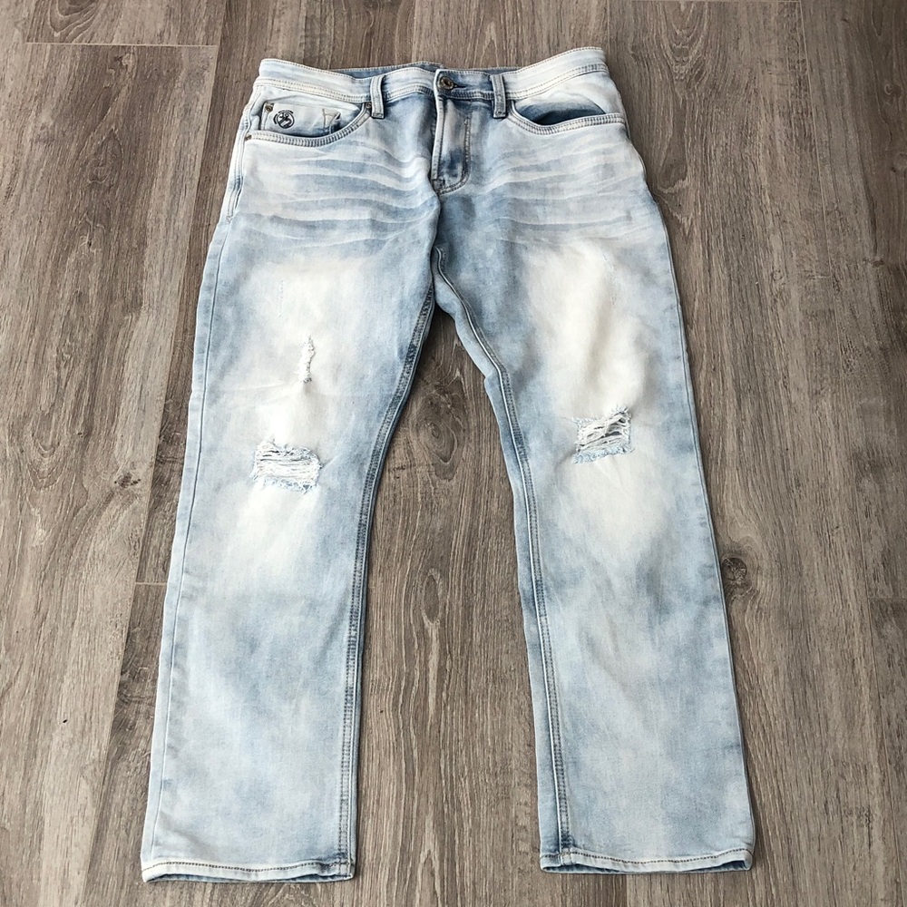 BUFFALO DAVID BITTON Mens Light Wash Distressed Super stretch jeans | 33/30